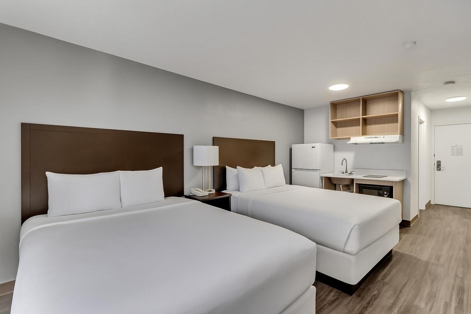 Quadruple Room Two Queen Beds Non Smoking